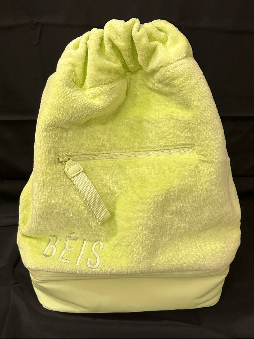 NWOT BÉIS The Terry Backpack Cooler in Citron